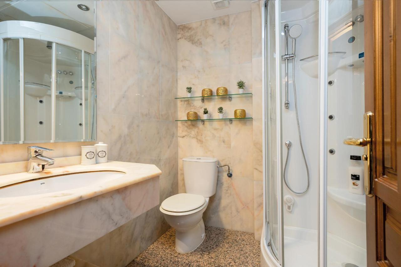 Ferienwohnung Dreaming Bib Rambla - Free Parking Granada Exterior foto